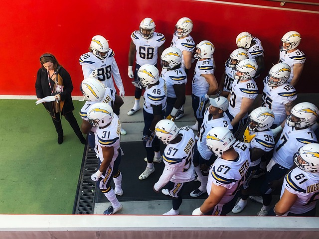 队提供了关 队提供了关