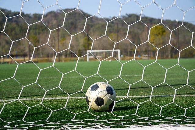 防守问题突 防守问题突